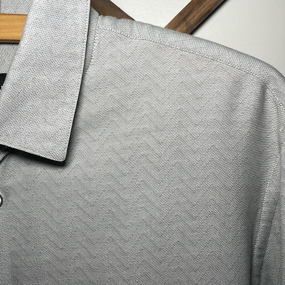 Giorgio Armani ‘Made in Italy’ Dress Shirt - Picture 4 of 5